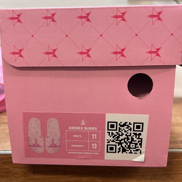 Jeffree Star Pool Slides Unisex - Picture 7 of 7